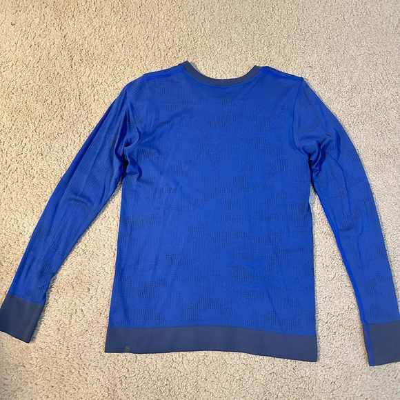 Lululemon Swiftly Breathe Long Sleeve shirt - Picture 5 of 6